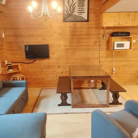 Semesterbostad Konkelo 5, Hyvaellae Paikalla Vuokatissa